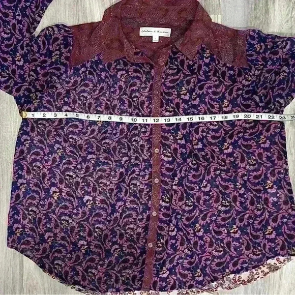 Chelsea & Theodore Women’s Sheer Long Sleeve Button Down Blouse Print Top Size L - Picture 7 of 7